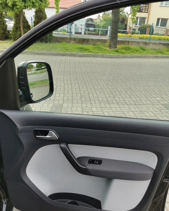 Volkswagen Caddy cena 59999 przebieg: 209000, rok produkcji 2014 z Leszno małe 191
